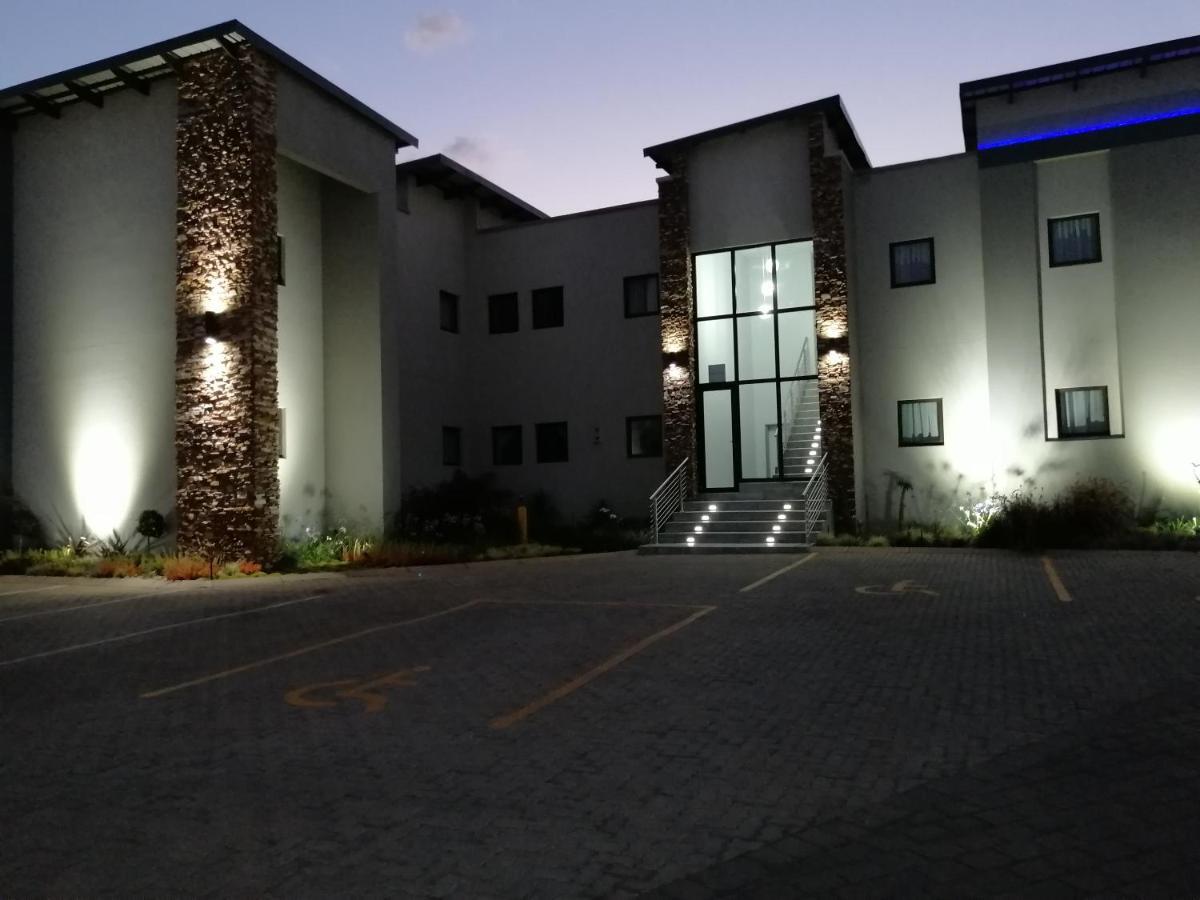 King'S Palace Hotel Rustenburg Eksteriør bilde